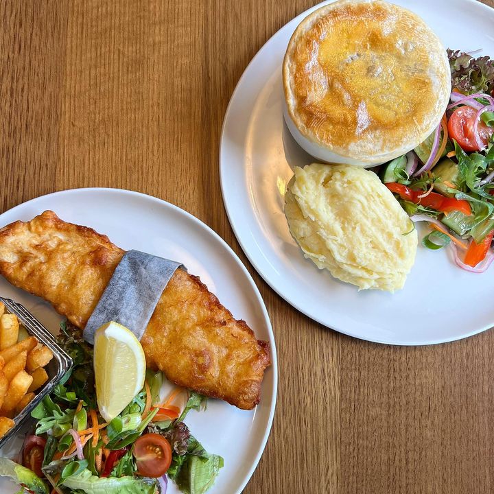 Featured image for “Guinness Pot Pie or Beer Battered Barramundi? Take your pick tonight at the Club!”