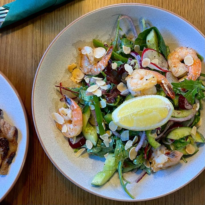 Featured image for “Don’t miss out on our delicious King Prawn Thai Salad!”